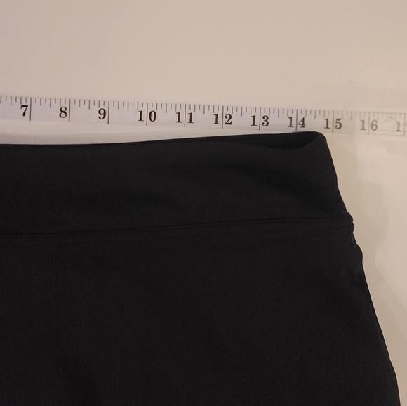 ATHLETA BLACK SKORT, SZ SMALL - Picture 10 of 11